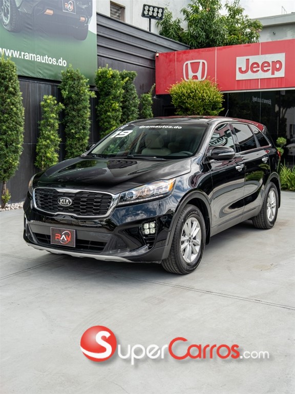 2019 Kia Sorento LX