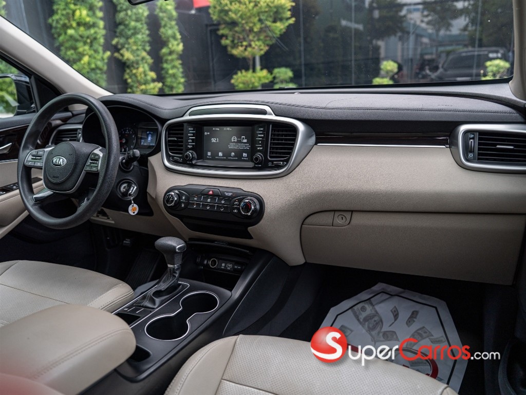 2019 Kia Sorento LX — foto 4 / 12