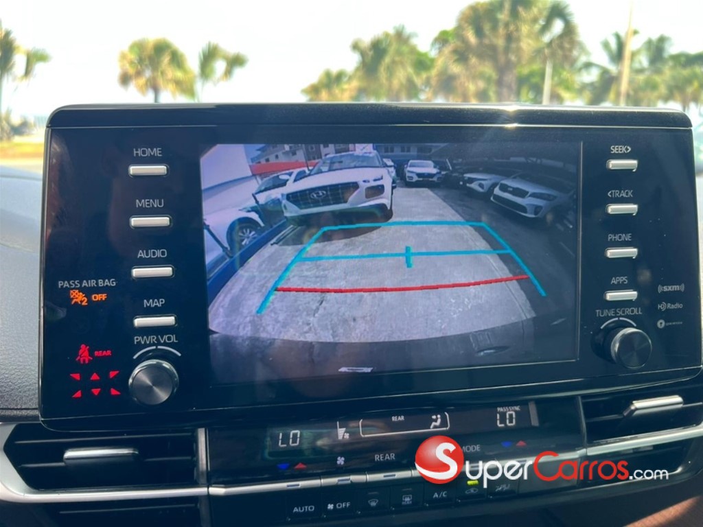 2022 Toyota Sienna LE — foto 10 / 12