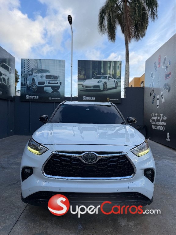 2020 Toyota Highlander Limited — foto 2 / 11