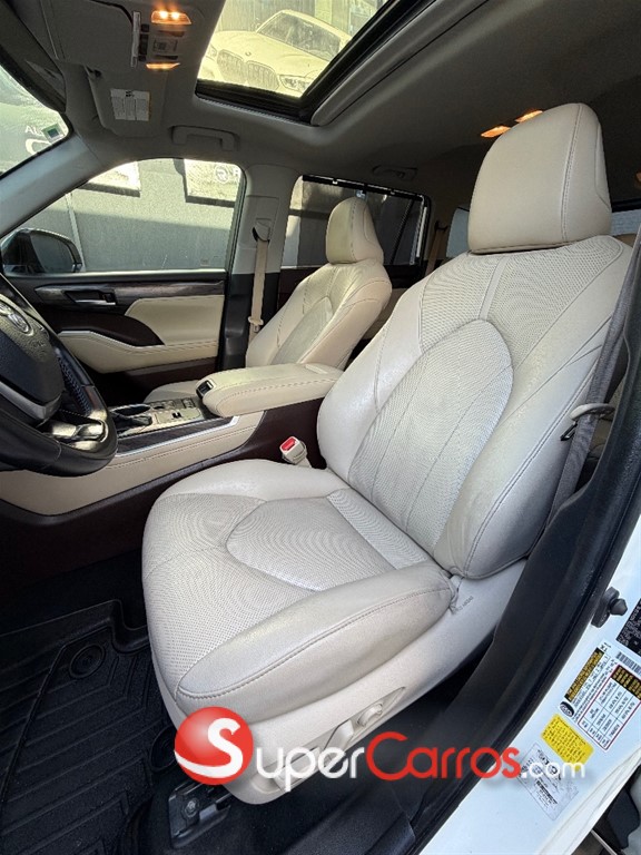 2020 Toyota Highlander Limited — foto 11 / 11