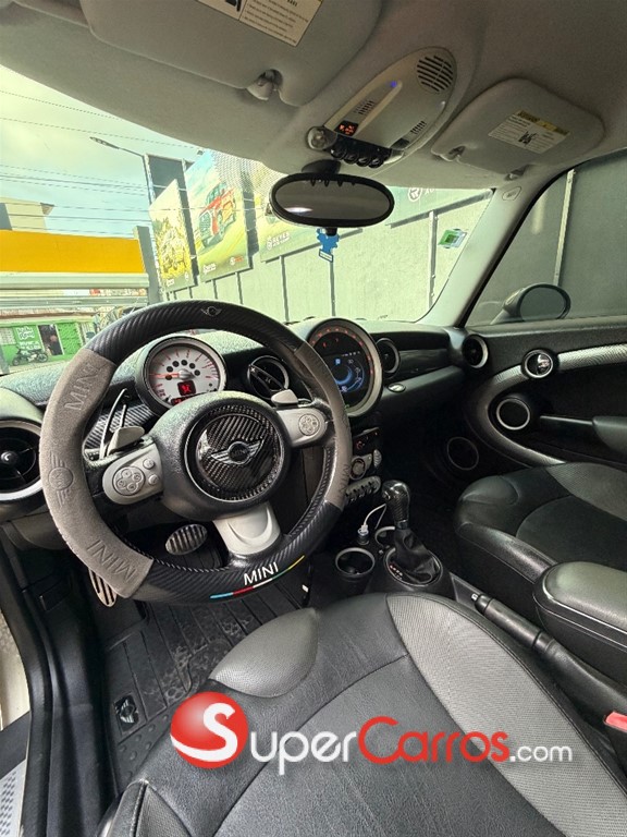 2010 Mini Cooper S — foto 8 / 11
