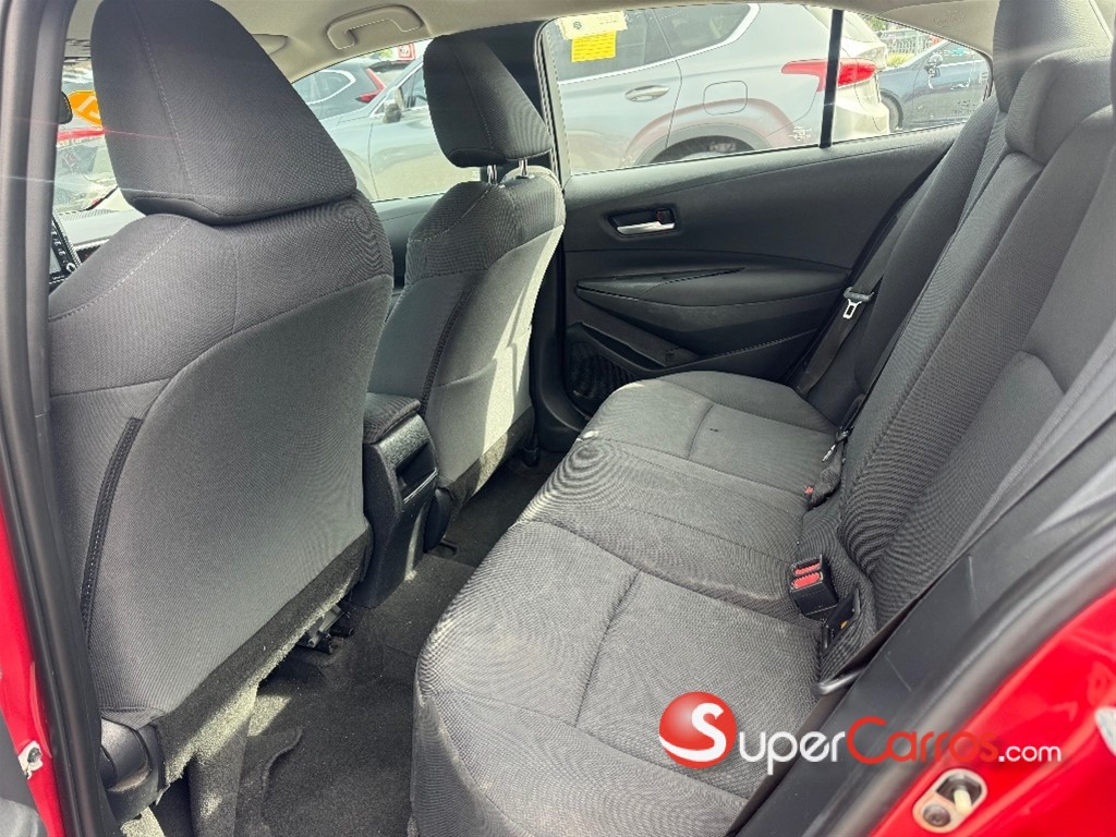 2021 Toyota Corolla LE — foto 7 / 9