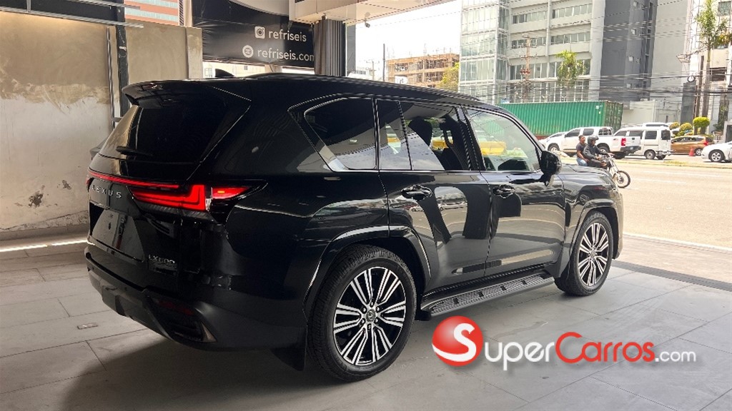 2024 Lexus LX 600 Luxury — foto 5 / 12