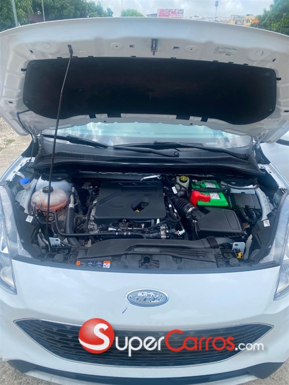 2020 Ford Escape — foto 7 / 9
