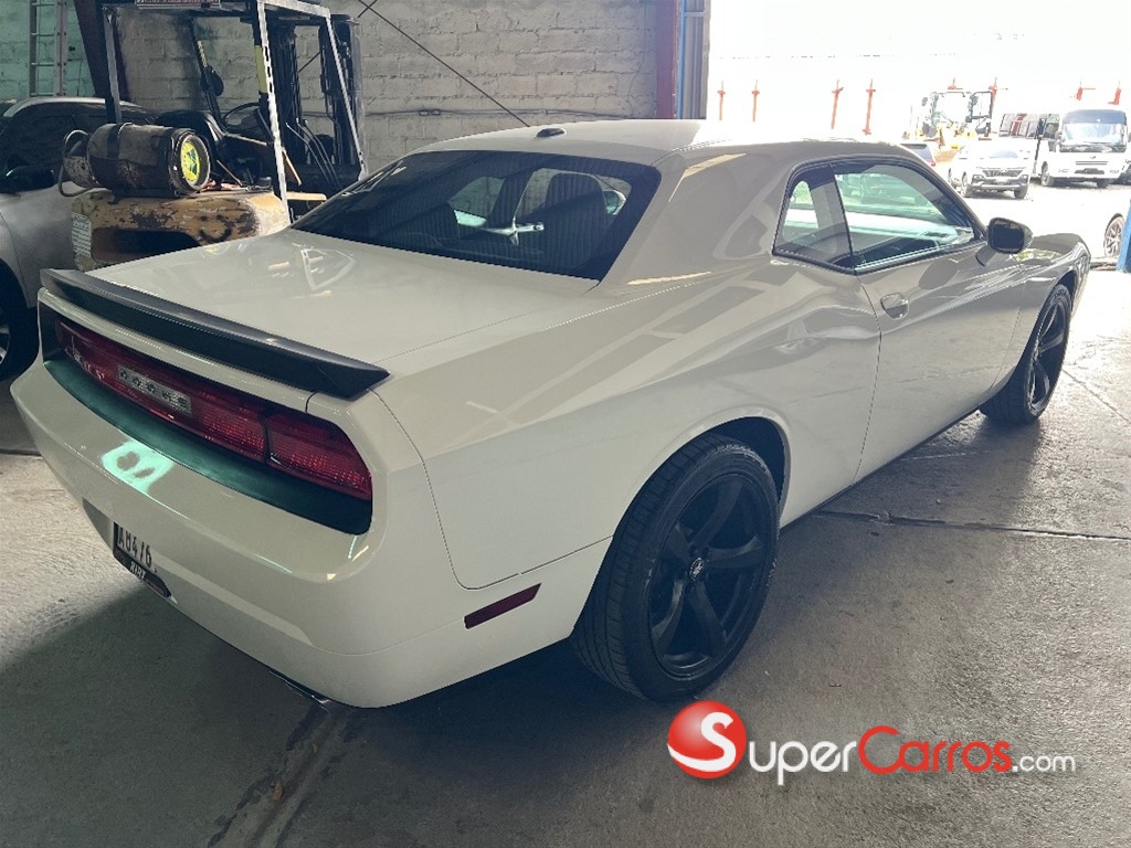 2013 Dodge Charger SXT — foto 5 / 11