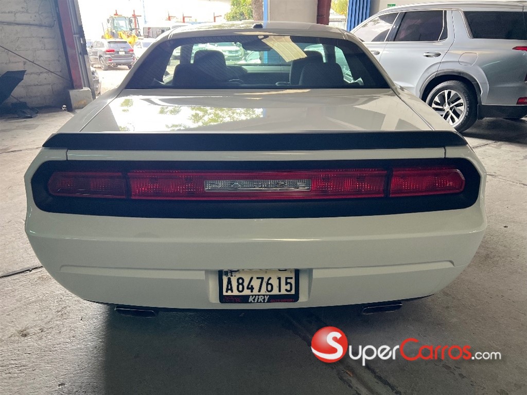 2013 Dodge Charger SXT — foto 6 / 11