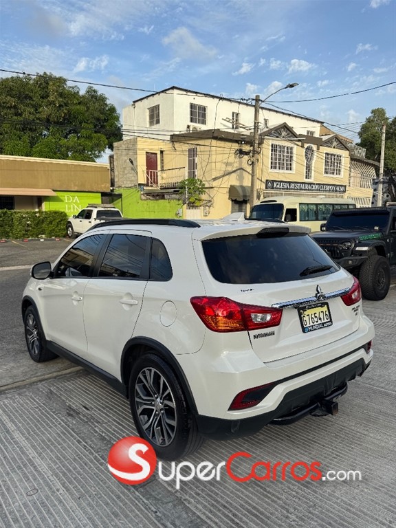 2019 Mitsubishi Motors Outlander SPORT GT — foto 4 / 10