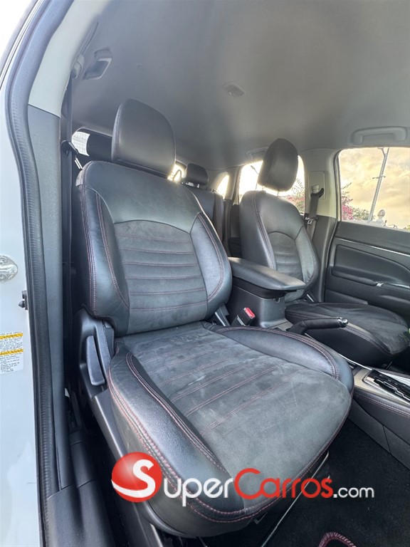 2019 Mitsubishi Motors Outlander SPORT GT — foto 9 / 10