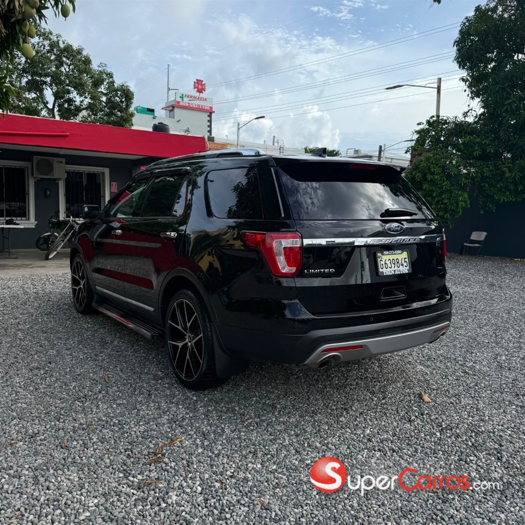 2017 Ford Explorer Limited — foto 4 / 12