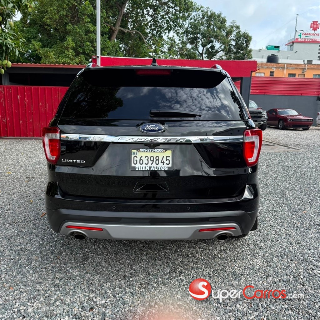 2017 Ford Explorer Limited — foto 5 / 12