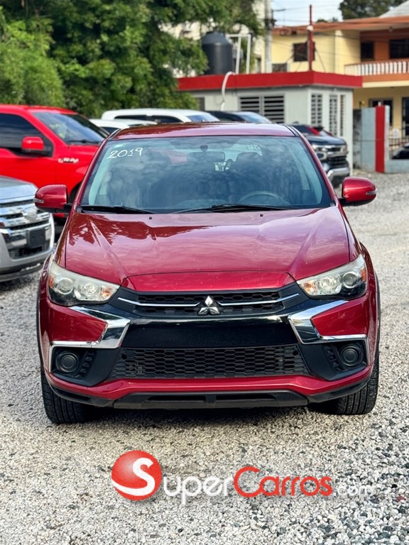 2019 Mitsubishi Motors Outlander Sport — foto 2 / 10