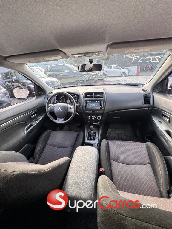 2019 Mitsubishi Motors Outlander Sport — foto 8 / 10