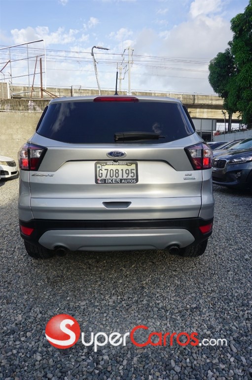 2018 Ford Escape SE — foto 5 / 10