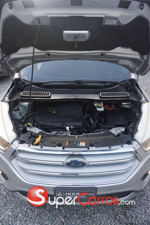 2018 Ford Escape SE — foto 10 / 10
