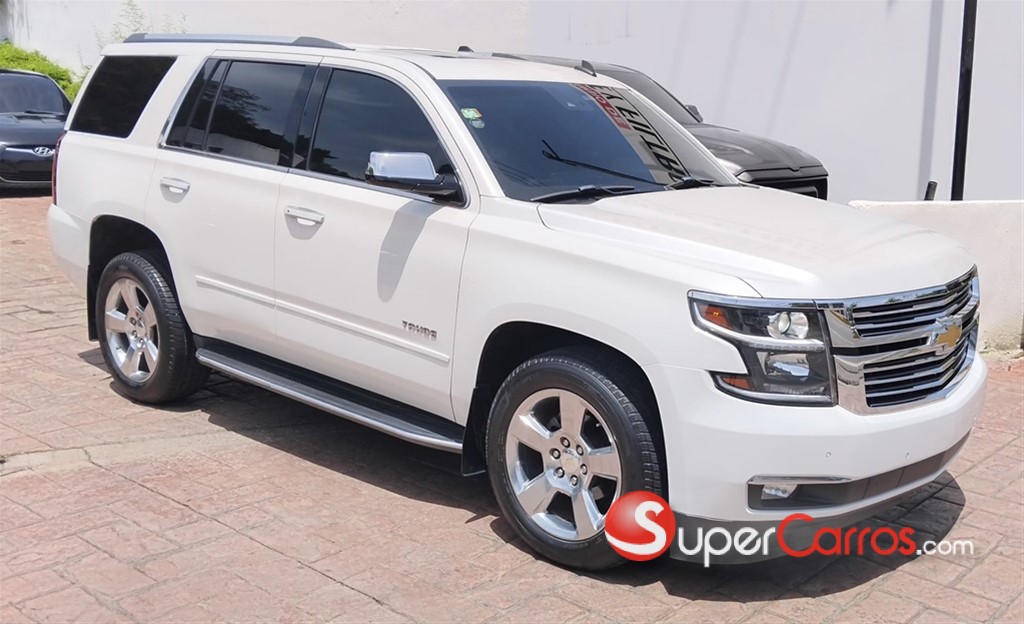 2017 Chevrolet Tahoe LTZ — foto 2 / 9