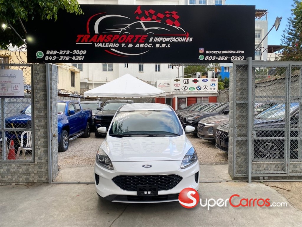 2020 Ford Escape SE