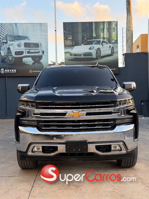 2020 Chevrolet Silverado LTZ — foto 2 / 12