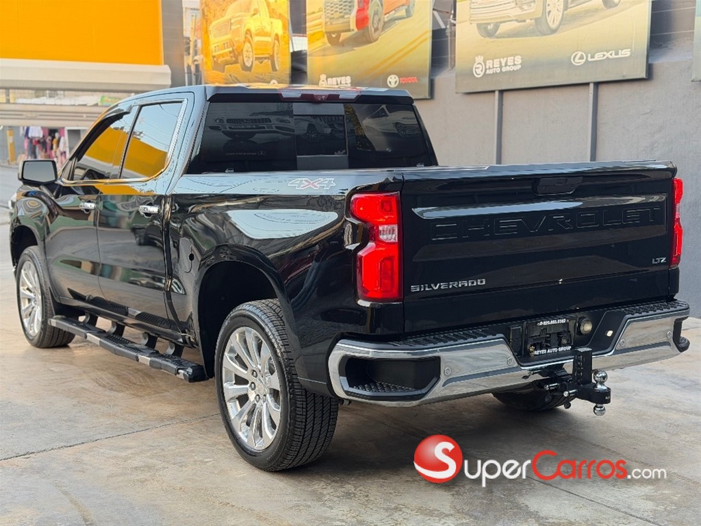 2020 Chevrolet Silverado LTZ — foto 9 / 12