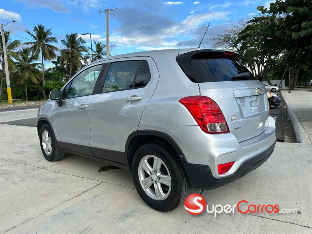 2020 Chevrolet Trax LS — foto 4 / 12