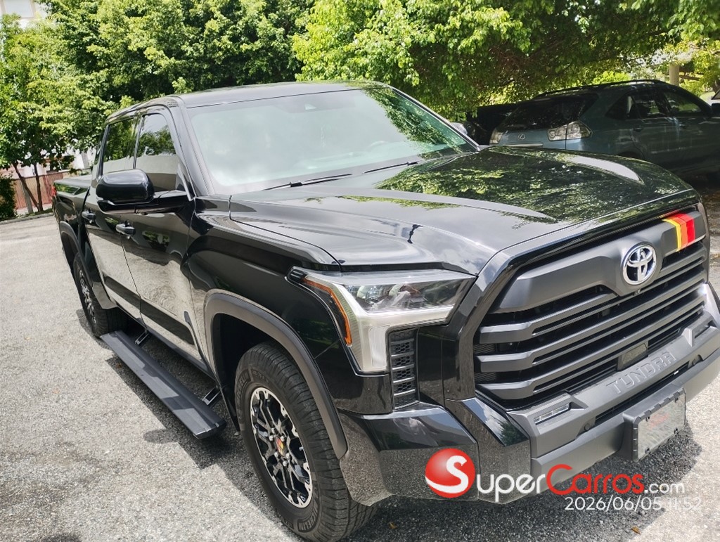 2025 Toyota Tundra Platinum