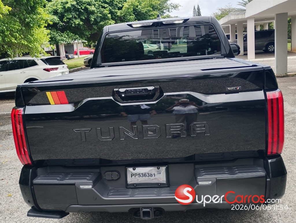 2025 Toyota Tundra Platinum — foto 7 / 12