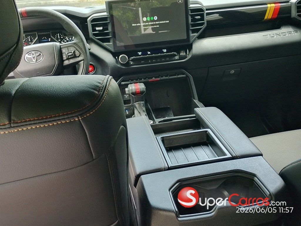 2025 Toyota Tundra Platinum — foto 11 / 12