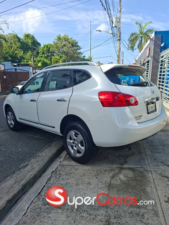 2016 Nissan Rogue S — foto 3 / 8