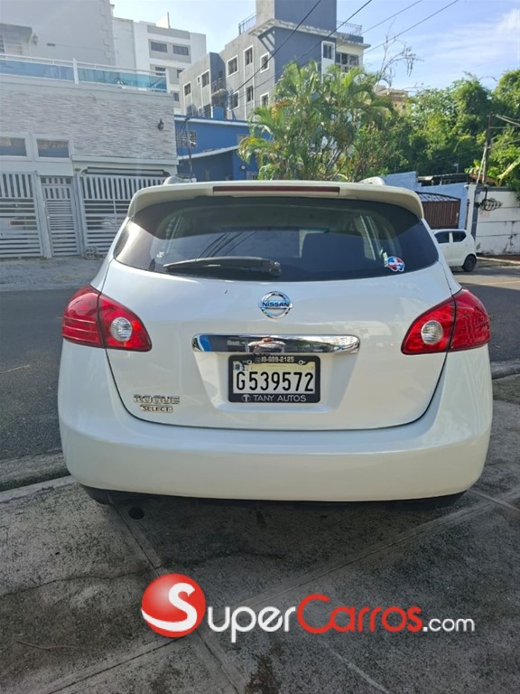 2016 Nissan Rogue S — foto 7 / 8