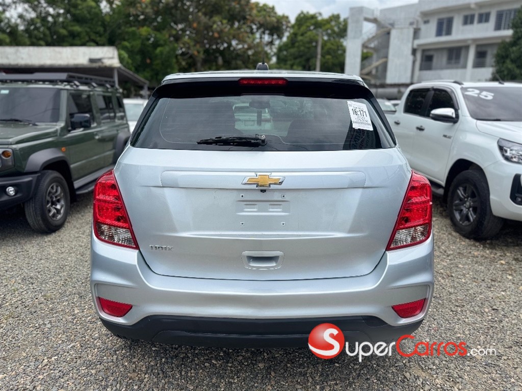 2020 Chevrolet Trax LS — foto 4 / 9