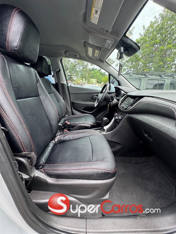 2020 Chevrolet Trax LS — foto 6 / 9