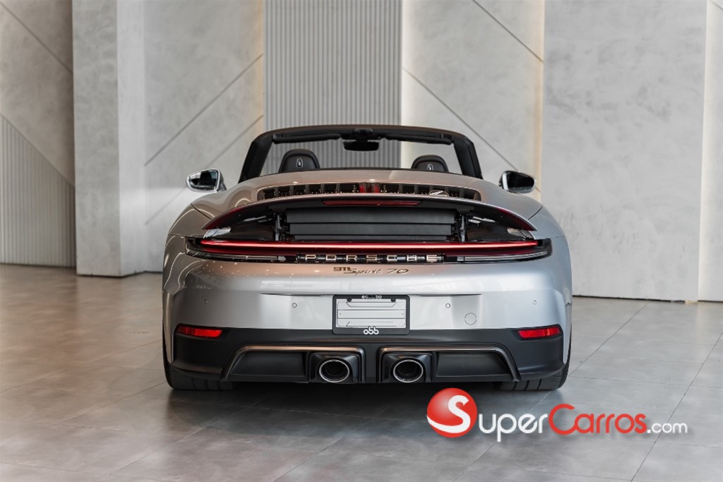 2026 Porsche 911 Spirit 70 — foto 7 / 12