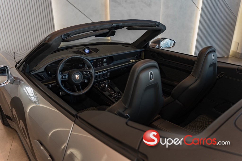 2026 Porsche 911 Spirit 70 — foto 9 / 12