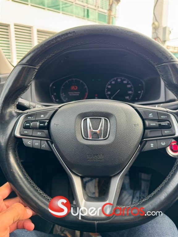 2020 Honda Accord Touring — foto 4 / 8