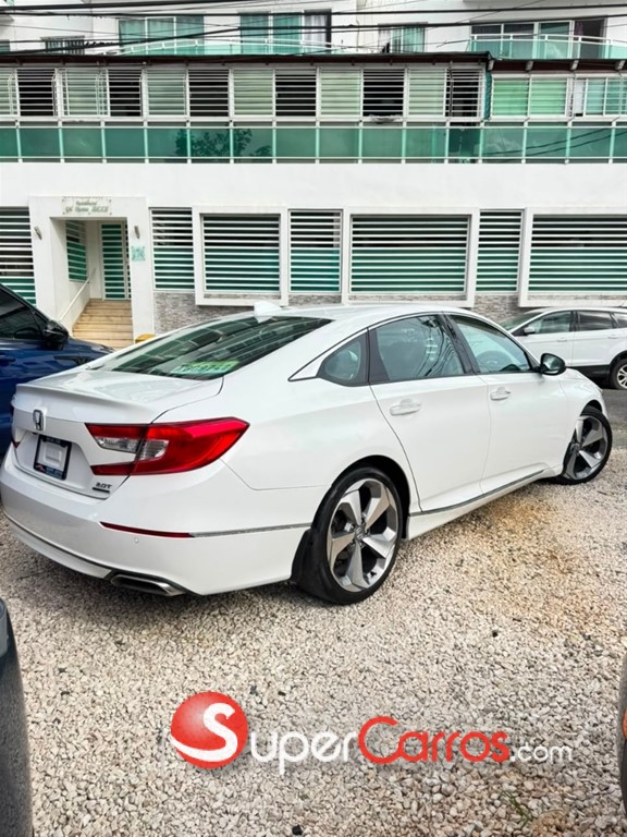 2020 Honda Accord Touring — foto 7 / 8