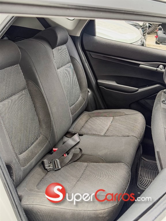 2021 Kia Seltos — foto 4 / 10
