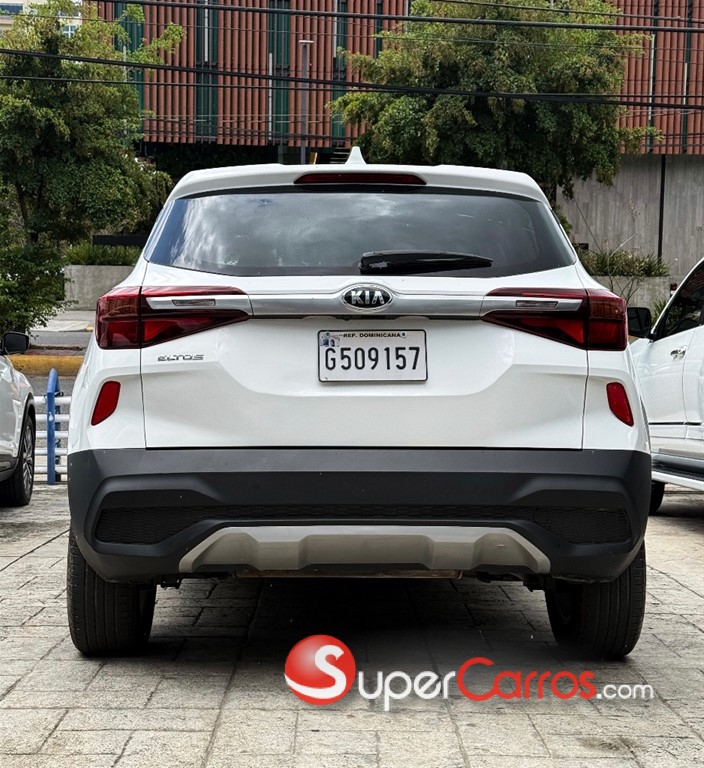 2021 Kia Seltos — foto 9 / 10