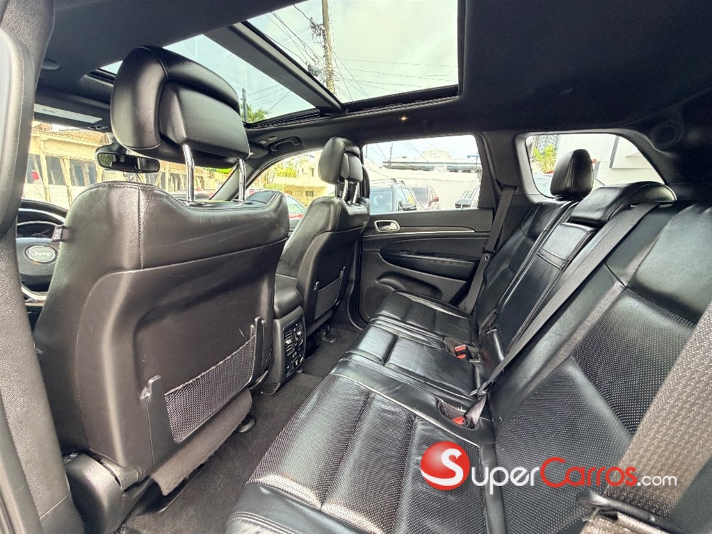 2021 Jeep Grand Cherokee Limited 4x4 — foto 8 / 12