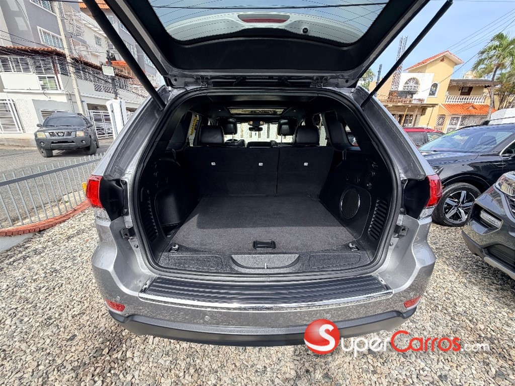2021 Jeep Grand Cherokee Limited 4x4 — foto 10 / 12