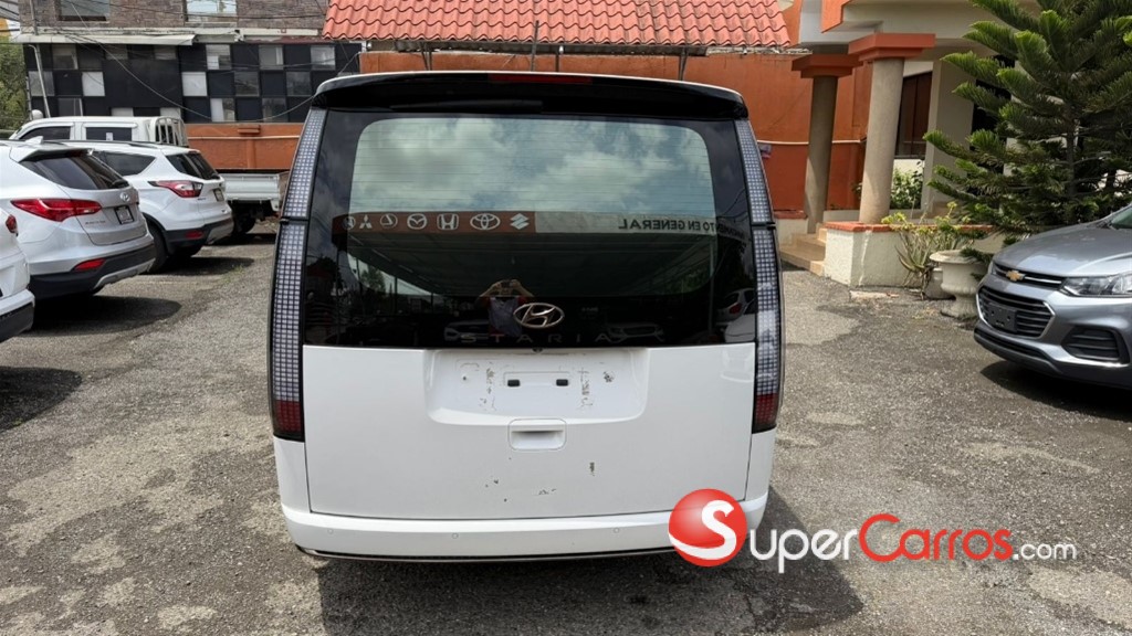 2022 Hyundai Staria — foto 2 / 10