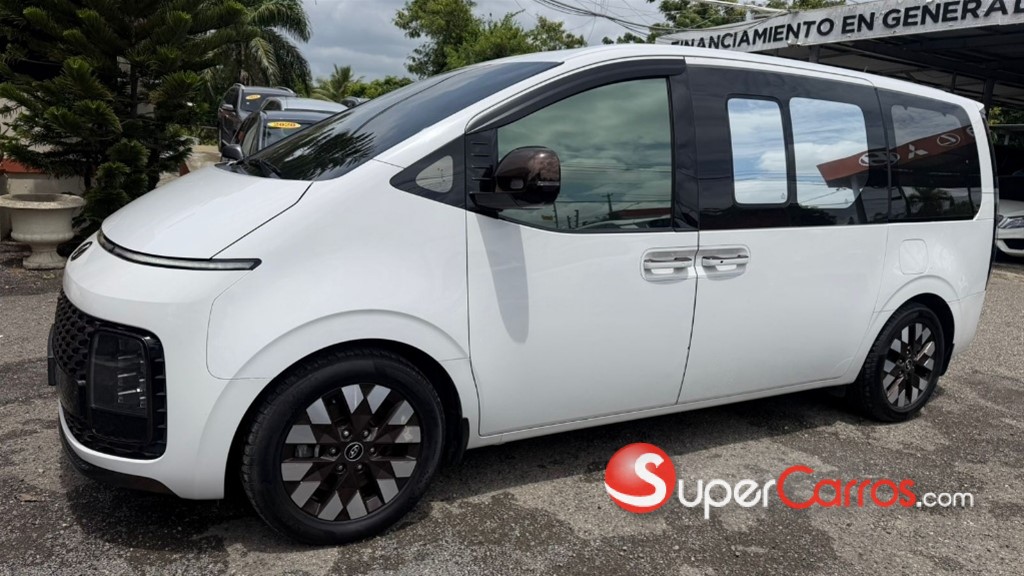 2022 Hyundai Staria — foto 3 / 10