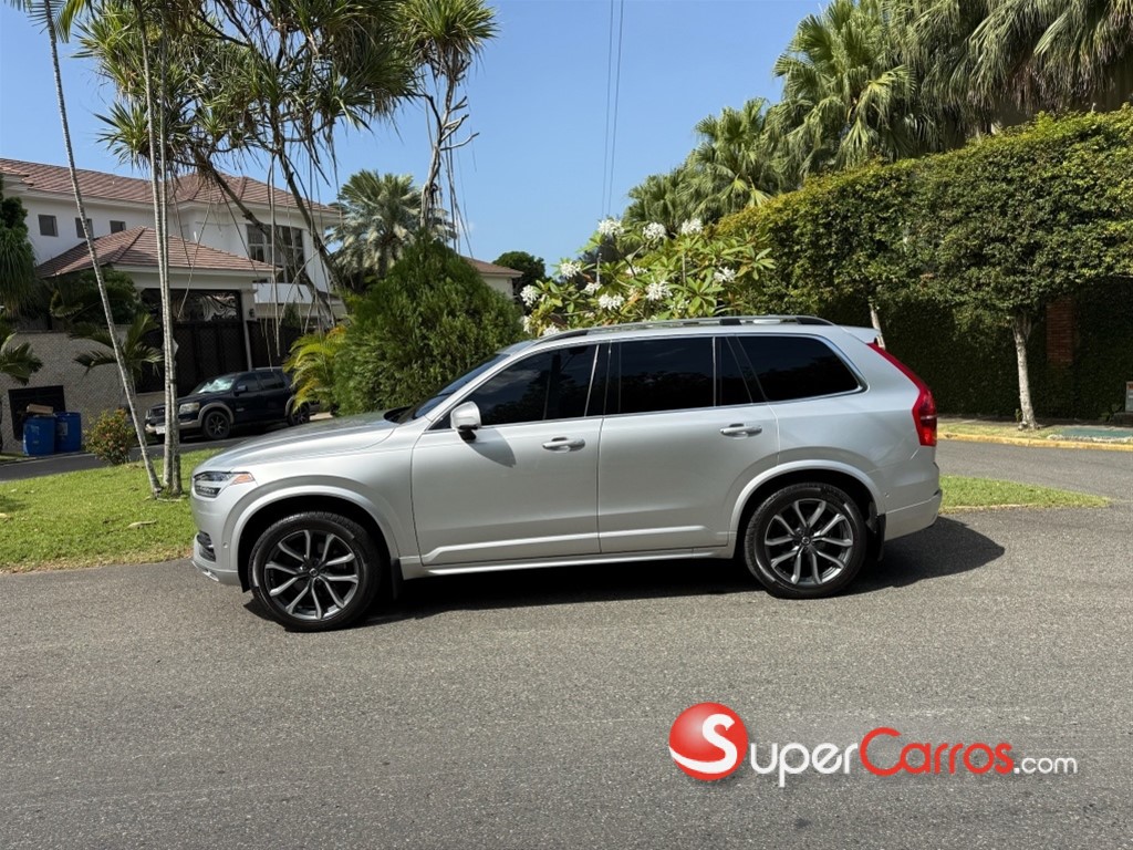 2018 Volvo XC90 Momentum T6 — foto 3 / 11