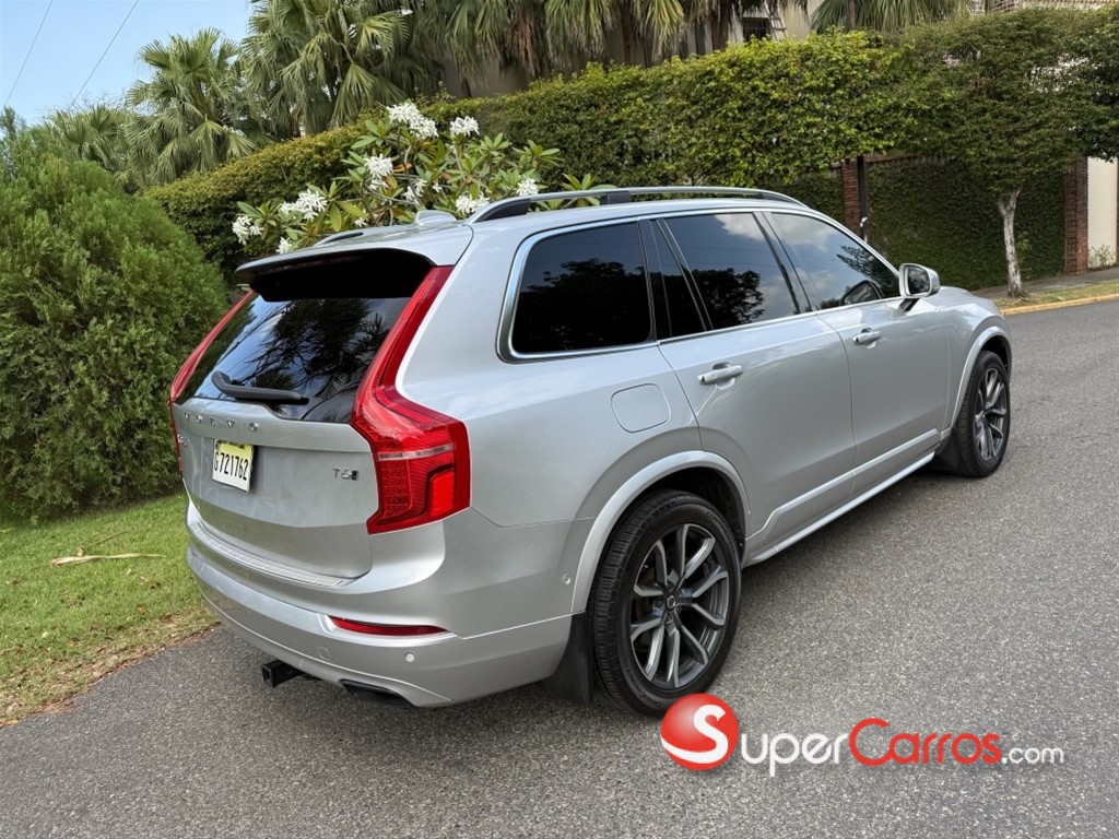 2018 Volvo XC90 Momentum T6 — foto 6 / 11