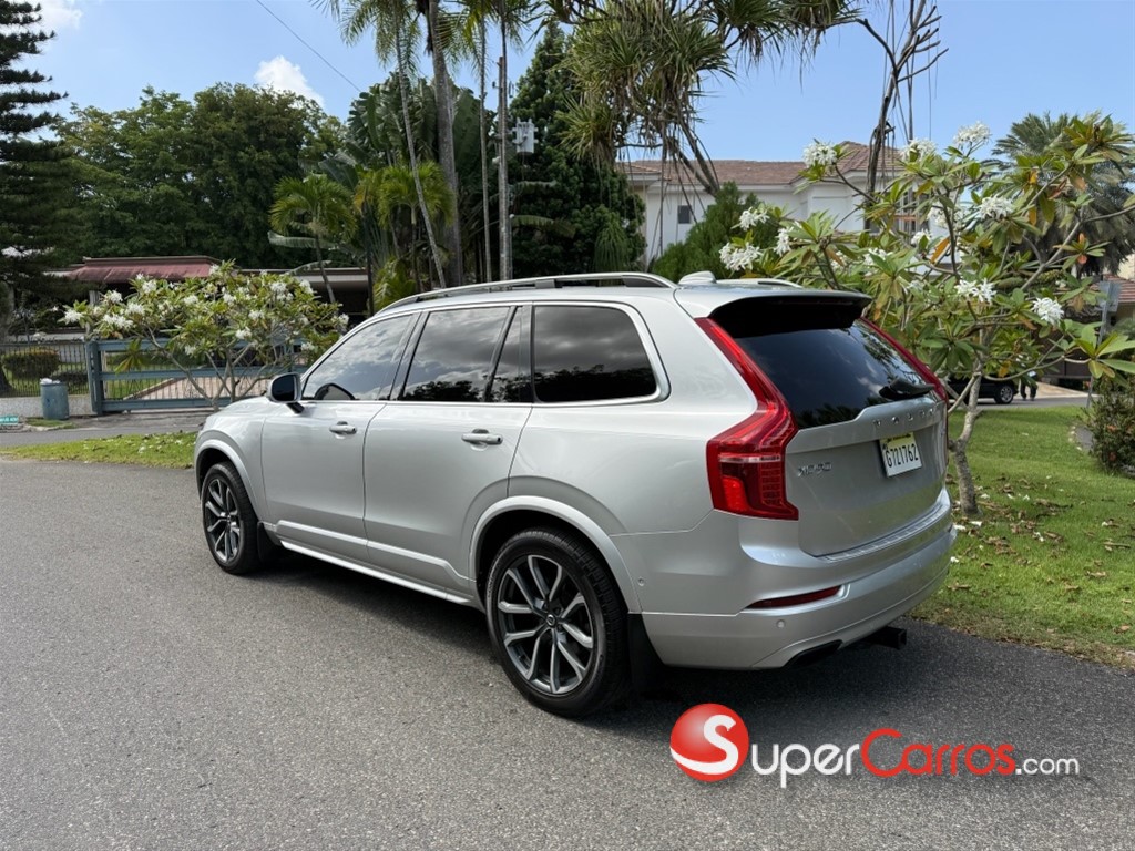 2018 Volvo XC90 Momentum T6 — foto 7 / 11