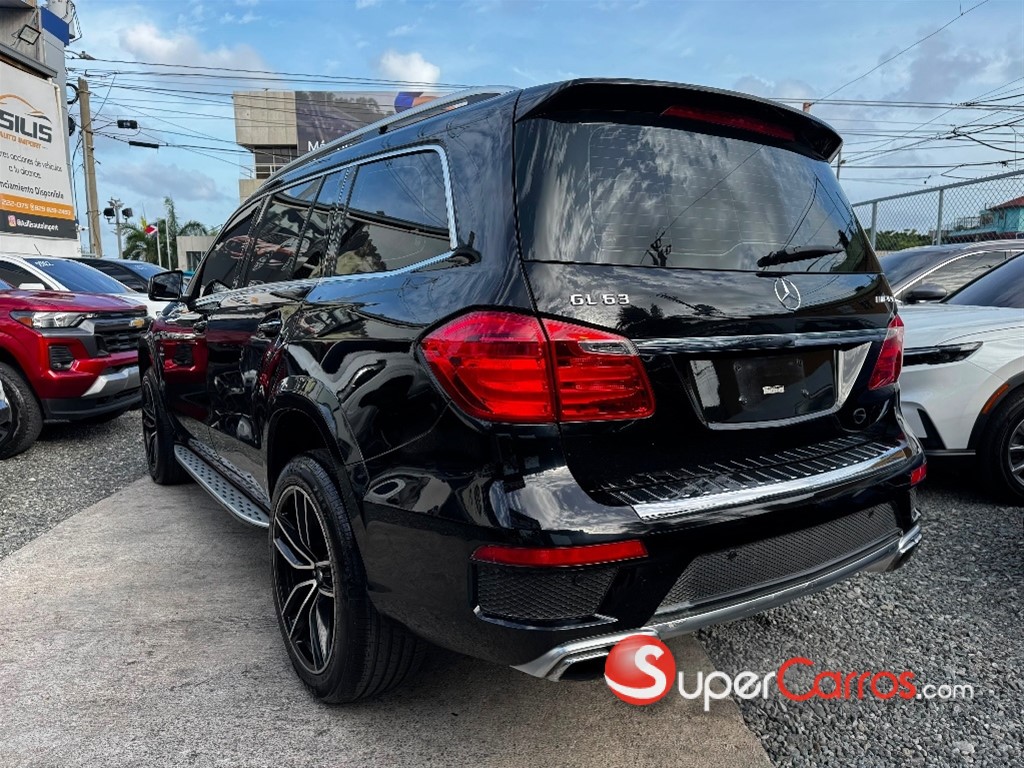 2015 Mercedes-Benz Clase GL 63 AMG — foto 4 / 11
