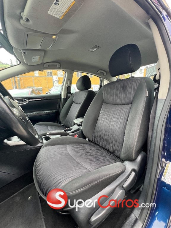 2019 Nissan Sentra SV — foto 6 / 10