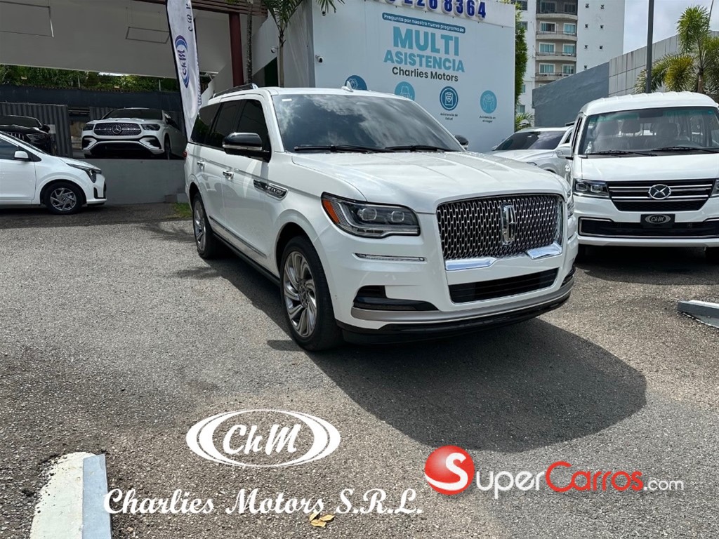 2022 Lincoln Navigator Reserve I — foto 2 / 10