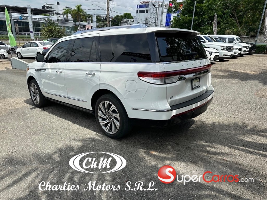2022 Lincoln Navigator Reserve I — foto 3 / 10