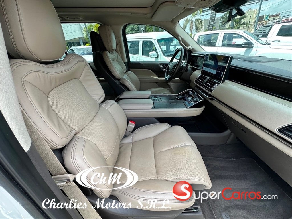 2022 Lincoln Navigator Reserve I — foto 7 / 10