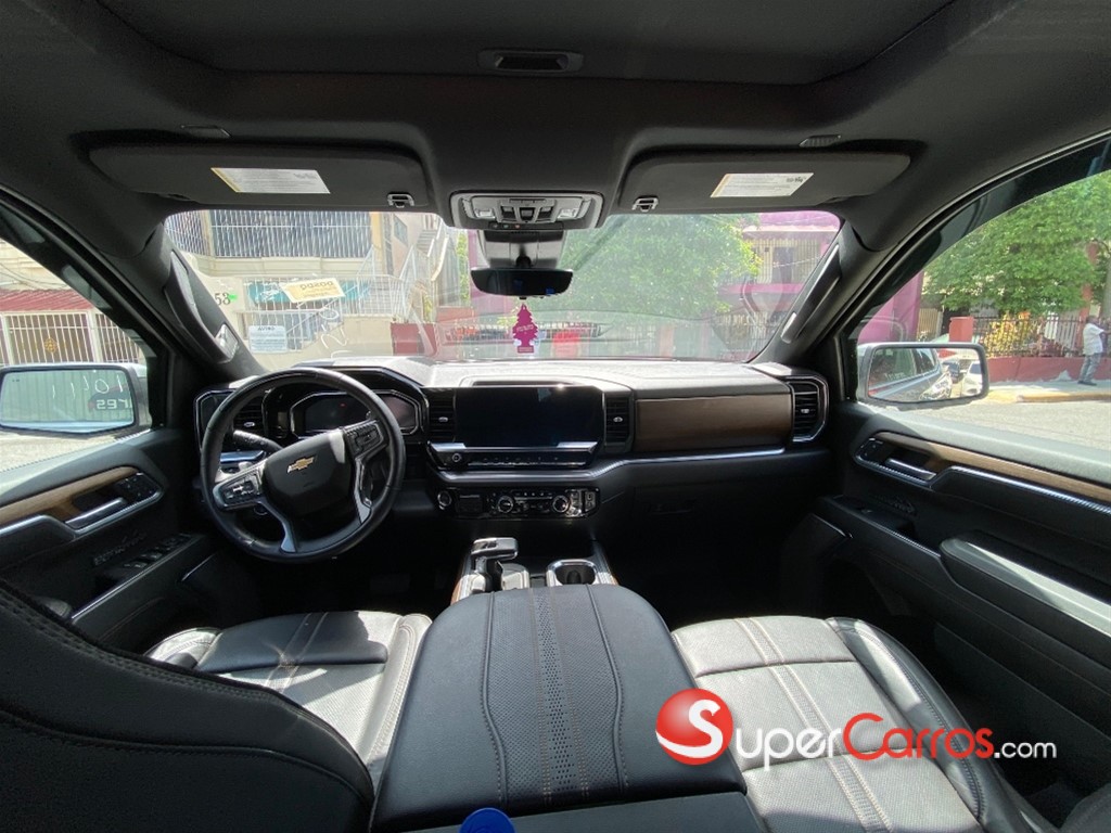 2024 Chevrolet Silverado High Country Duramax — foto 3 / 10